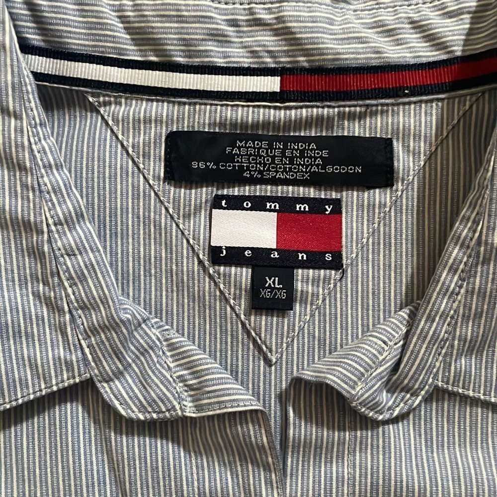 VINTAGE new with tags - Tommy Hilfiger button down - y2k style - XL - Picture 3 of 7